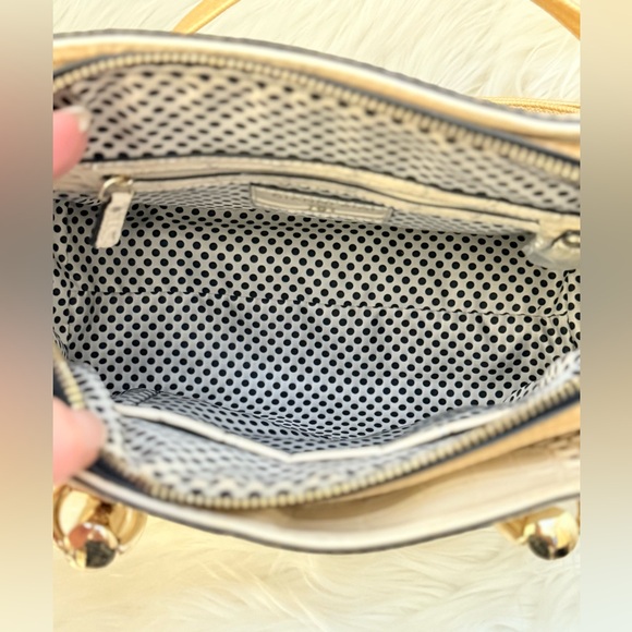 🌾 Gianni Bini Faux Croc Satchel and Shoulder Bag NEW - Picture 4 of 5